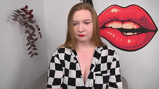 LaraDream online show from March 1, 2:19 pm