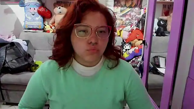 soficammy online show from March 13, 10:43 pm