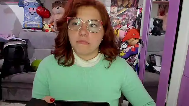 soficammy online show from March 14, 4:54 am