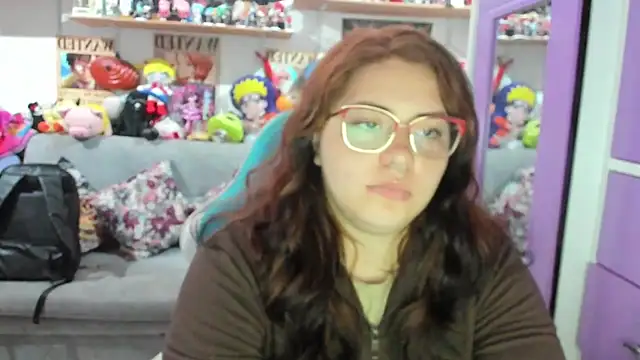 soficammy online show from October 17, 9:28 pm