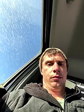 DillPie online show from December 15, 3:27 pm