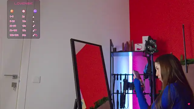 Snapshot of SweetySonya chatting on November 26, 1:50 am SweetySonya online show from November 26, 1:50 am