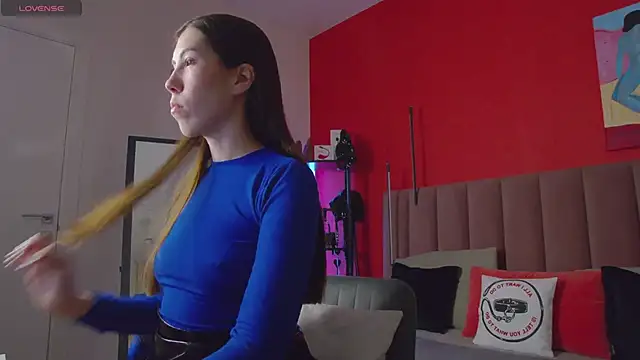 Snapshot of SweetySonya chatting on January 14, 1:33 am SweetySonya online show from January 14, 1:33 am