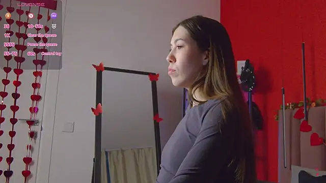 Snapshot of SweetySonya chatting on February 27, 1:38 am SweetySonya online show from February 27, 1:38 am