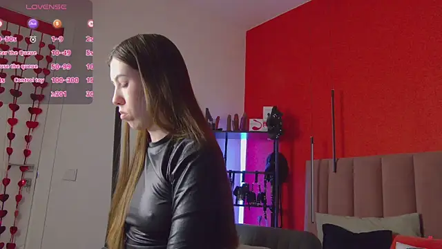 Snapshot of SweetySonya chatting on March 16, 1:44 am SweetySonya online show from March 16, 1:44 am