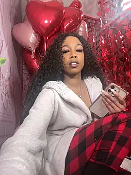 mismialove online show from February 15, 9:00 pm