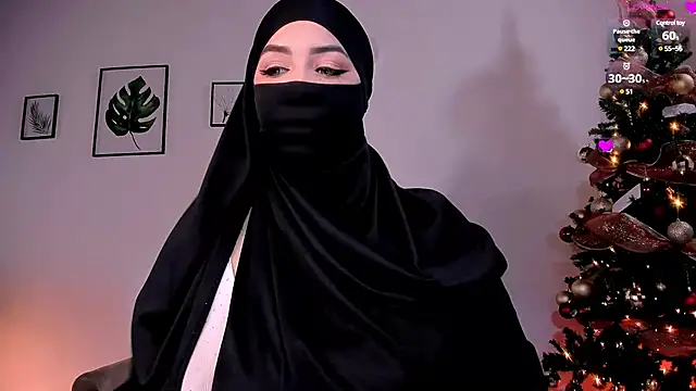 Snapshot of KeishaDanger_ chatting on December 20, 7:17 pm KeishaDanger online show from December 20, 7:17 pm