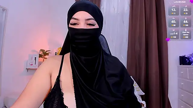 Snapshot of KeishaDanger_ chatting on February 13, 11:15 pm KeishaDanger online show from February 13, 11:15 pm