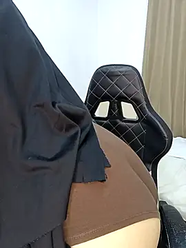 Snapshot of KeishaDanger_ chatting on March 5, 1:31 am KeishaDanger online show from March 5, 1:31 am