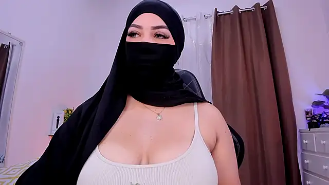 Snapshot of KeishaDanger_ chatting on March 9, 8:31 pm KeishaDanger online show from March 9, 8:31 pm