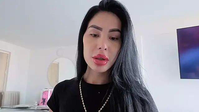 nelumbonucifera online show from October 31, 8:21 pm