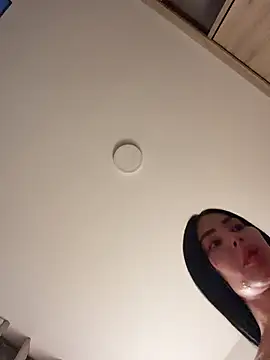 nelumbonucifera online show from March 27, 5:35 am