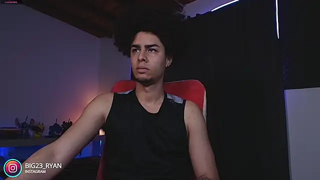 bigryann23 online show from October 14, 11:38 pm