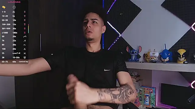 Snapshot of bigryann23 chatting on March 18, 4:21 pm bigryann23 online show from March 18, 4:21 pm