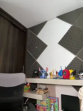 Snapshot of bigryann23 chatting on March 22, 3:48 pm bigryann23 online show from March 22, 3:48 pm